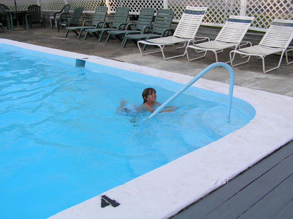White Oak Motel & Cottages Holderness Extérieur photo