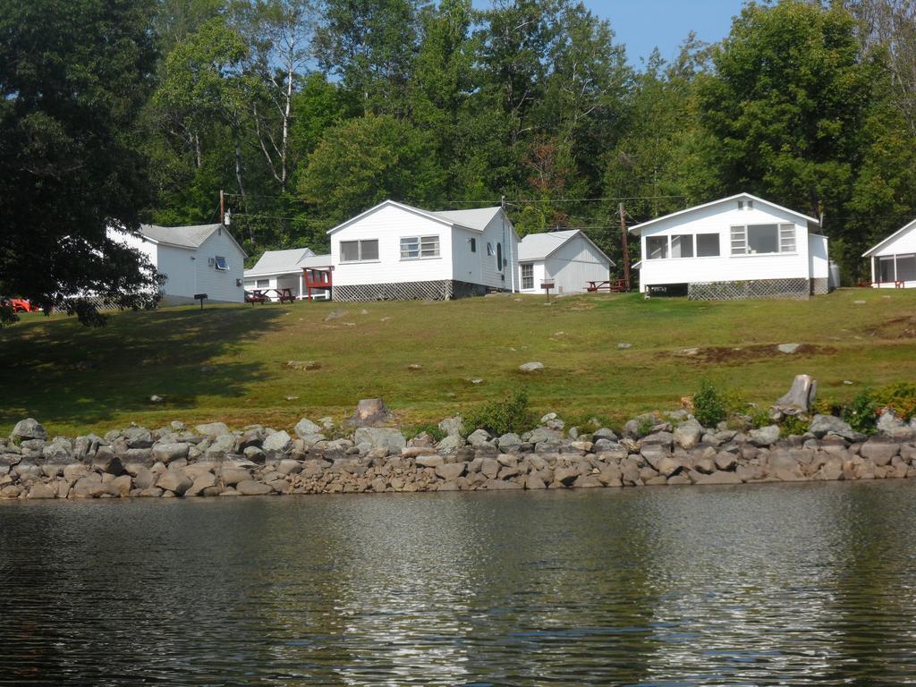White Oak Motel & Cottages Holderness Extérieur photo