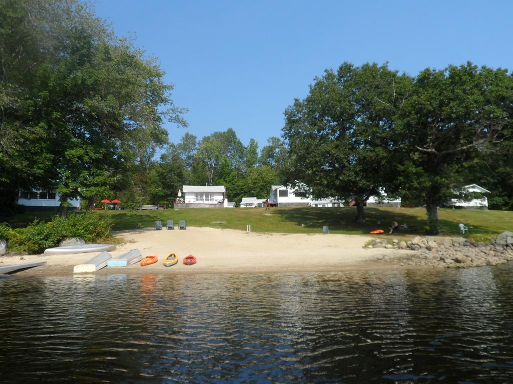 White Oak Motel & Cottages Holderness Extérieur photo