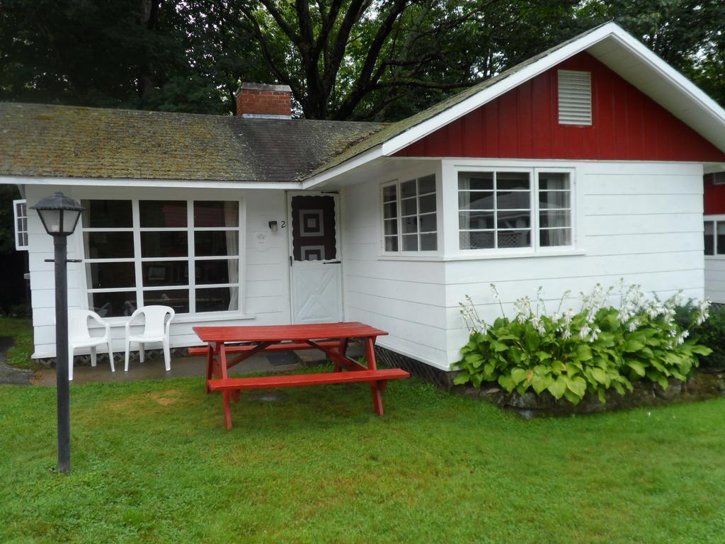 White Oak Motel & Cottages Holderness Chambre photo