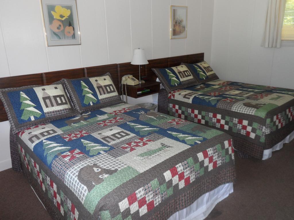 White Oak Motel & Cottages Holderness Chambre photo